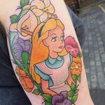Alice in Wonderland tattoo by Zoe Lorraine Rimmer #ZoeLorraineRimmer #girly #flowers #alice #aliceinwonderland #disney