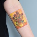Sunflowers by Van Gogh. Tattoo by Zihee #Zihee #VanGoghtattoo #color #painting #watercolor #fineart #VanGogh #sunflowers #flowers #floral #vase