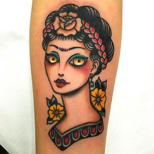 Simple and beautiful Frida Kahlo tattoo by Giuseppe Messina #Gypsy #Girl #GiuseppeMessina #FridaKahlo
