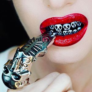 Skulls Lip Art by @Ryankellymua #Lipart #Makeupart #Makeup #Ryankellymua #Skulls
