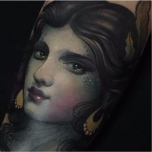 Up close and personal by Aimee Cornwell #AimeeCornwell #neotraditional #color #lady #woman #portrait  #realistic #tattoooftheday