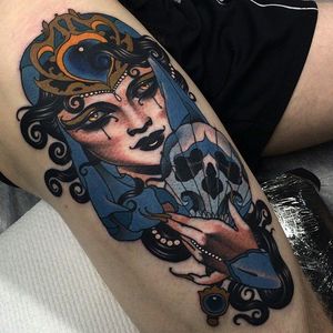 Neo traditional tattoos by Emily Rose Murray are so cool, look at this awesome detail work on the girl tattoo #emilyrosemurray #neotraditional #girl