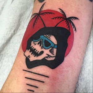 Sunset skull tattoo by Frankie Caraccioli #FrankieCaraccioli #paradise #death #skull #sunset #palmtree