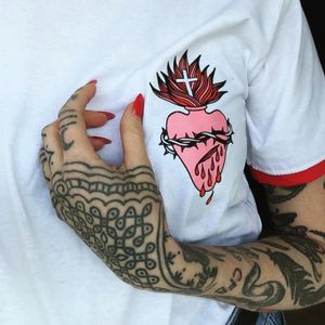 "Let love in" t-shirt by Red Temple Prayer #fashion #RedTemplePrayer #tattooinspired #letlovein #religious #cross #heart #bleeding #blood #tattoodesign