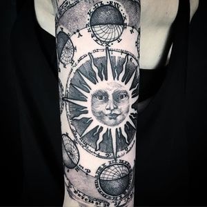 Blackwork by Laura Ae #LauraAe #blackwork #sun #planet #tattoooftheday