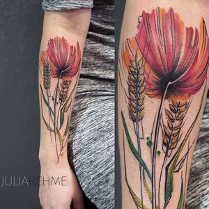 Tattoo by Julia Rehme #poppytattoo #JuliaRehme