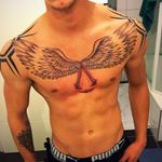 A winged Creed stamp. (via IG - legolars.st) #AssassinsCreed #AssassinsCreedTattoo #AssassinsCreedTattoos #Chest #Wings
