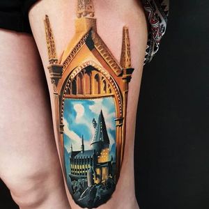 Hogwarts tattoo in color realism by Simon Smith. #SimonSmith #colorrealism #HarryPotter #hogwarts #castle #popculture #film