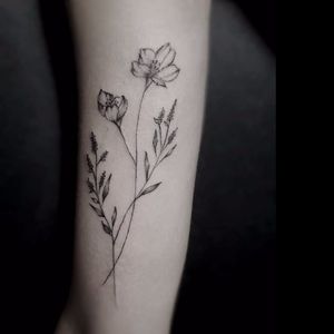 Refined flower tattoo by Stella Luo #StellaLuo #fineline #blackandgrey #linework #small #flower
