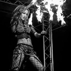 Shelly performing for Pyrohex by photographer Tristan Fewings #ShellydInferno #TristanFewings #tattooedmodel #model #performer #Pyrohex
