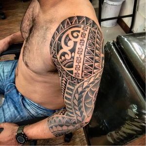 Fechamento de braço! #NelioCadar #tribal #tribalMaori #RadacTattoo #brasil #brazil #portugues #portuguese