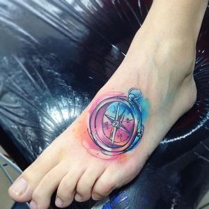 Compass Tattoo by Adrian Bascur #Watercolor #WatercolorTattoos #WatercolorArtists #BoldWatercolor #BestWatercolor #ModernTattoos #ContemporaryTattoos #AdrianBascur #Compass #Compasstattoo