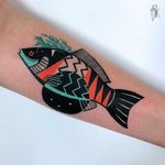 Fish tattoo by Marta Kudo #MartaKudo #animaltattoos #color #abstract #graphic #popart #fish #oceanlife #seaweed #shapes #linework