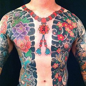 Juzu Tattoo, artist unknown #juzu #juzubeads #buddhistprayerbeads #buddhism #prayerbeads #malas