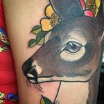Neo traditional deer and flowers by Charlotte Timmons. #neotraditional #deer #flowers #cute #closeup #CharlotteTimmons