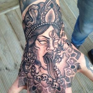 Wonderful demon lady head. Photo from Matina Marinou on Instagram #MatinaMarinou #blackworker #pointillism #dotwork #blackandgrey #woodcut #etching #engraving #skull #ladyhead #demon