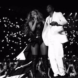 Beyoncé and Jay-Z at their #OnTheRunHBO tour #beyoncé #jayz