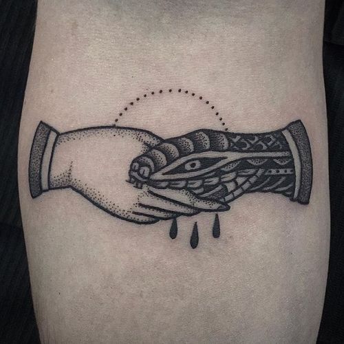 Snake Handshake Tattoo by Susanne König #snakehandshake #handshake #snake #traditional #SusanneKonig