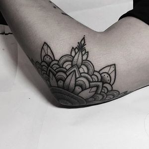 Blackwork elbow mandala tattoo by Sunghee Hwang. #SungheeHwang #Sou #SouTattooer #blackwork #mandala #elbow #sacredgeometry