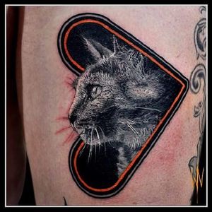 Neo LowBrow tattoo by William Nascimento #WilliamNascimento #orange #realism #cat #heart #neolowbrow