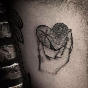 Dotwork tattoo by Kim HeyMin. #KimHeyMin #dotwork #fine #pointillism #heart #paradise