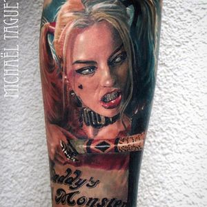 Suicide Squad tattoo by Michaël Taguet. #suicidesquad #dc #popculture #comics #film #movie #harleyquinn #colorrealism