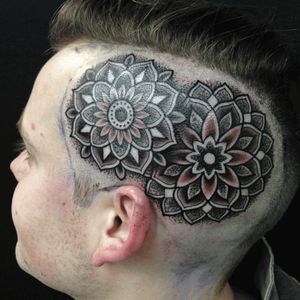 Mandala Head Tattoo by Mark Lonsdale #MarkLonsdale #Blackwork #Dotwork #Mandala #Head #Scalp
