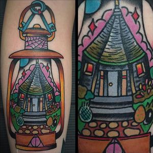 A traditional depiction of Hagrid's hut seen through his lantern by Jenn Siegfried (IG—jenderella). #Hagrid #hut #HarryPotter #lantern #traditional