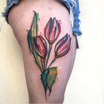 Tulip tattoo by Luca Testadiferro #LucaTestadiferro #sketch #sketchstyle #graphic #tulip #flower