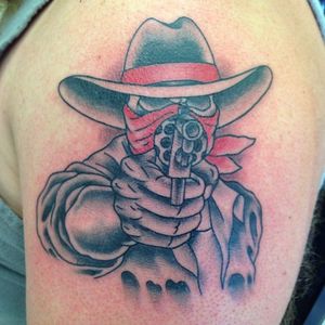 Straight at you, by Aaron Francione #AaronFrancione #bandittattoo #banit #outlaw