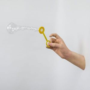 Blowing bubbles via instagram _sergiogarcia_ #fineart #artshare #hands #sculpture #contemporaryart #sergiogarcia
