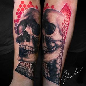 Geometric skull tattoo by Michael Cloutier @cloutiermichael #Michaelcloutier #blackandgrey #blackandgray #blackandred #black #red #trashpolka #realism #geometric #skull