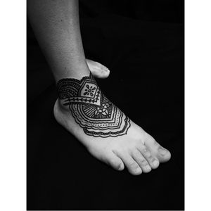 Foot tattoo by Twix #Twix #mehndi #ornamental #blackwork #mehndidesign #btattooing #blckwrk