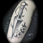 Kunai Tattoo by Terry Tattoo #kunai #kunaidagger #japaneseknife #japanese #gapfiller #weapon #TerryTattoo