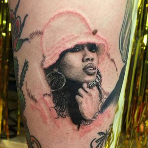 Missy Elliott tattoo by Shannon Perry #ShannonPerry #musictattoos #blackandgrey #portrait #fur #MissyElliott #bling #rapper #singer #icon #ladyhead