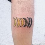 Life cycle of a banana tattoo by Shannon Wolf #shannonwolf #foodtattoos #color #illustrative #realistic #popart #banana #death #old #funny #cute #food #fruit