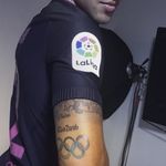 Rafinha's Olympic tattoo. #Soccer #SoccerTattoos #Sports #Rafinha #Olympics #RioOlympics #Rio2016
