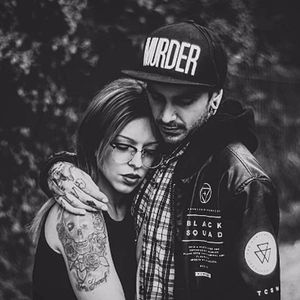 Coralie and Morgan via Instagram @dementiasgh / @morgan_moshean #tattooedcouple #relationshipgoals #couple