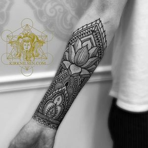 Half sleeve tattoo by Kirk Nilson #kirknilsen #cufftattoo #mehndi #cuff #blackwork #linework