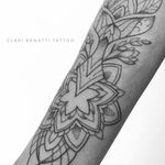 Tattoo por Clari Benatti! #ClariBenatti #TatuadorasBrasileiras #TatuadorasdoBrasil #TattooBr #RiodeJaneiro #TattoodoBr #fineline #linhafina #traçofino #delicada #delicate #pontilhismo #dotwork #ornamental