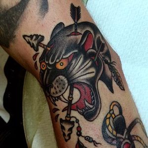 Panther Tattoo by Joe Tartarotti #panther #traditional #traditionalartist #oldschool #vinatge #classic #Italianartist #JoeTartarotti