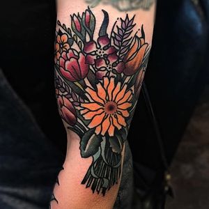 Bouquet tattoo by Jay Quarles.#bouquet #flower #jayquaries