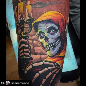 Cool sleeve inspired by the American Psycho album cover. Tattoo by Shane Munce #TheMisfits #punk #crimsonghost #horror #classicmovie #band #skull #fiendclub #ShaneMunce