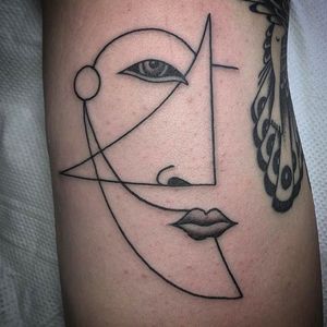 Distorted Face Tattoo by Caleb Kilby @CalebKilby #CalebKilby #CalebKilbyTattoo #Blackwork #Minimalist #Linework #Black #TwoSnakesTattoo #London #Face