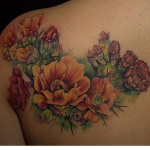 Floral back piece tattoo by Maija Arminen. #realism #colorrealism #MaijaArminen #floral #flowers