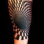 This optical illusion draws your eye into the arm like its a real vortex Photo from Luc Suter on Instagram #LucSuter #BlackDiamondTattoo #LosAngeles #blackworker #fineline #realistic #opticalillusion