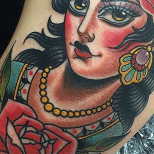 Lady Face Tattoo cerca de Xam @XamTheSpaniard #Xam #XamtheSpaniard #Beautiful #Gypsy #Girl #Lady #Traditional #sevendoorstattoo #London