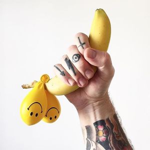 Happy balls. Pär Åhlander via Instagram #PärÅhlander #visualartist #NSFW #smilyface #banana