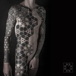 Epic side tattoo by Nazareno Tubaro #NazarenoTubaro #geometric #dotwork #blackwork #ornamental