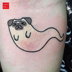 Por Junjun Tattoo #JunjunTattoo #Pug #pugtattoo #dogtattoo #dog #cachorro #cachorrotattoo #cachorrofantasma